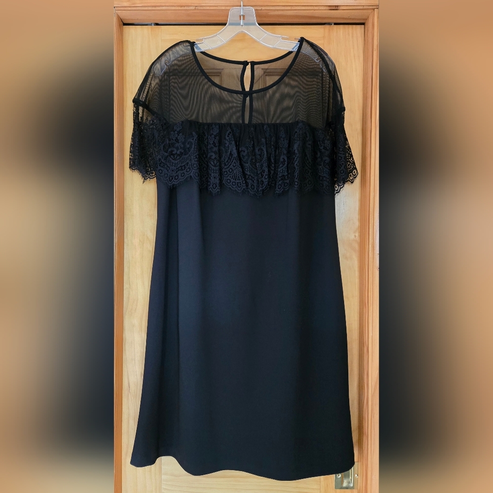 Roz & Ali - 14 - Black Dress